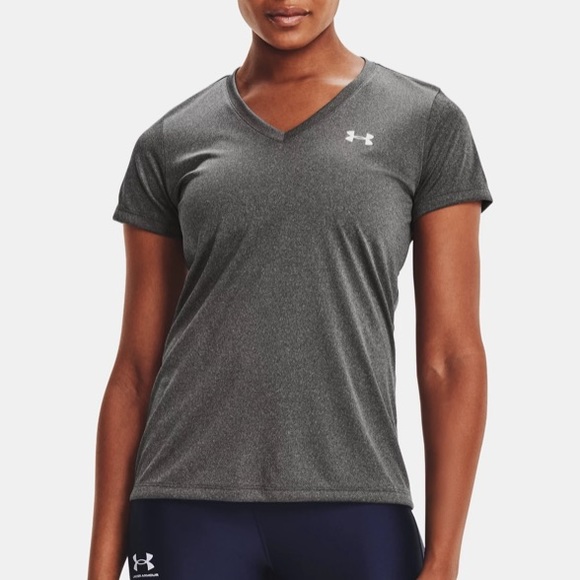 Under Armour V-neck shirt👚 - Picture 1 of 5